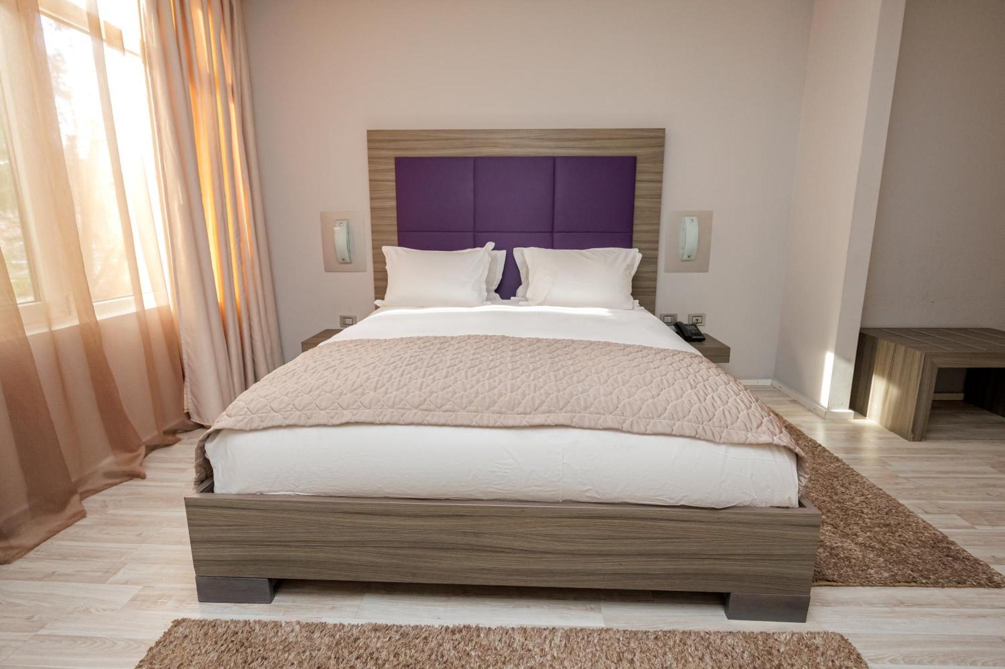 Sky Hotell