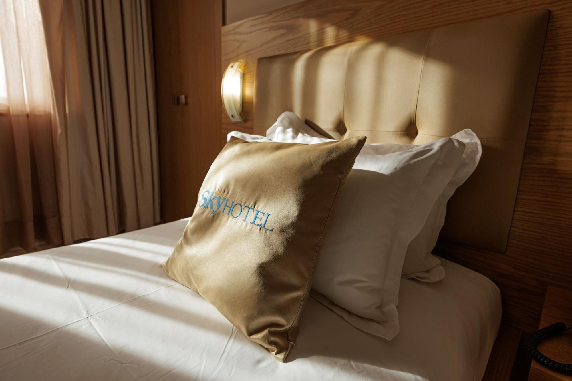 Sky Hotel